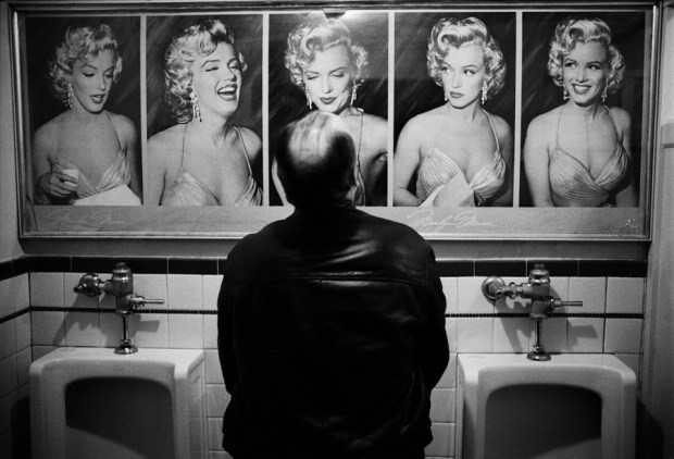 Craig laughing-marilyn-by-craig-semetko