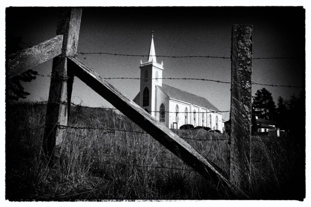 Leica Liker Hitchcock church